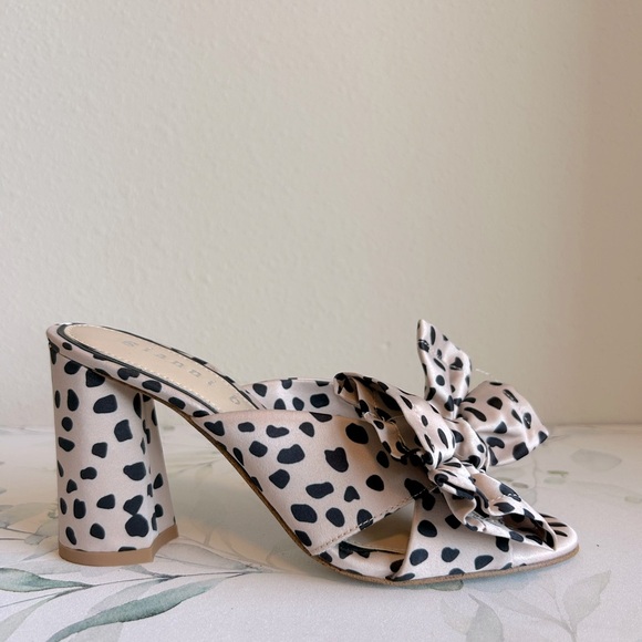 NWOT Gianni Bini Keily Heels - Picture 1 of 5